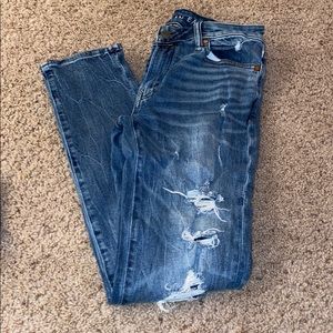 American eagle ripped jeans